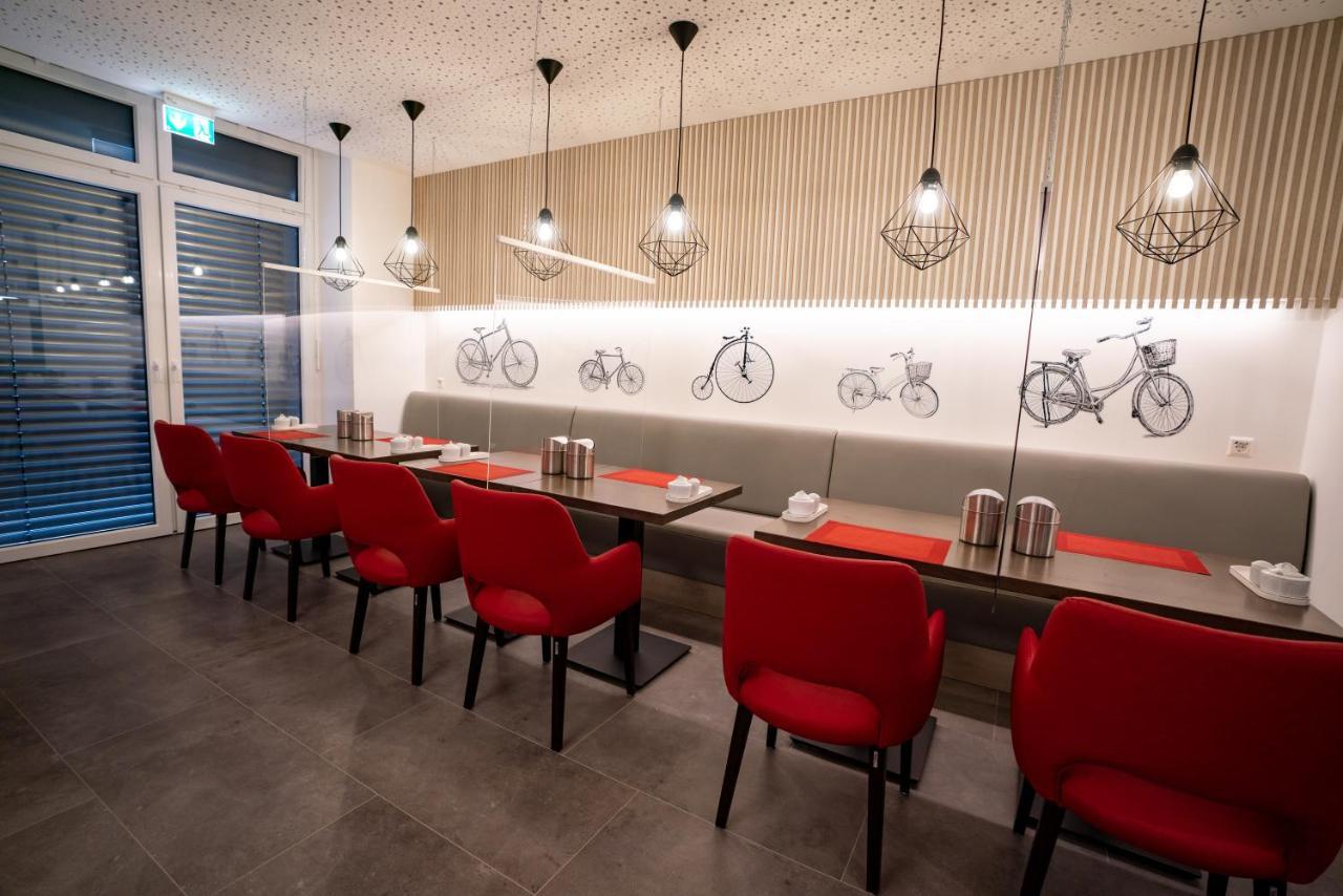 Inside By Hackmann Hotel